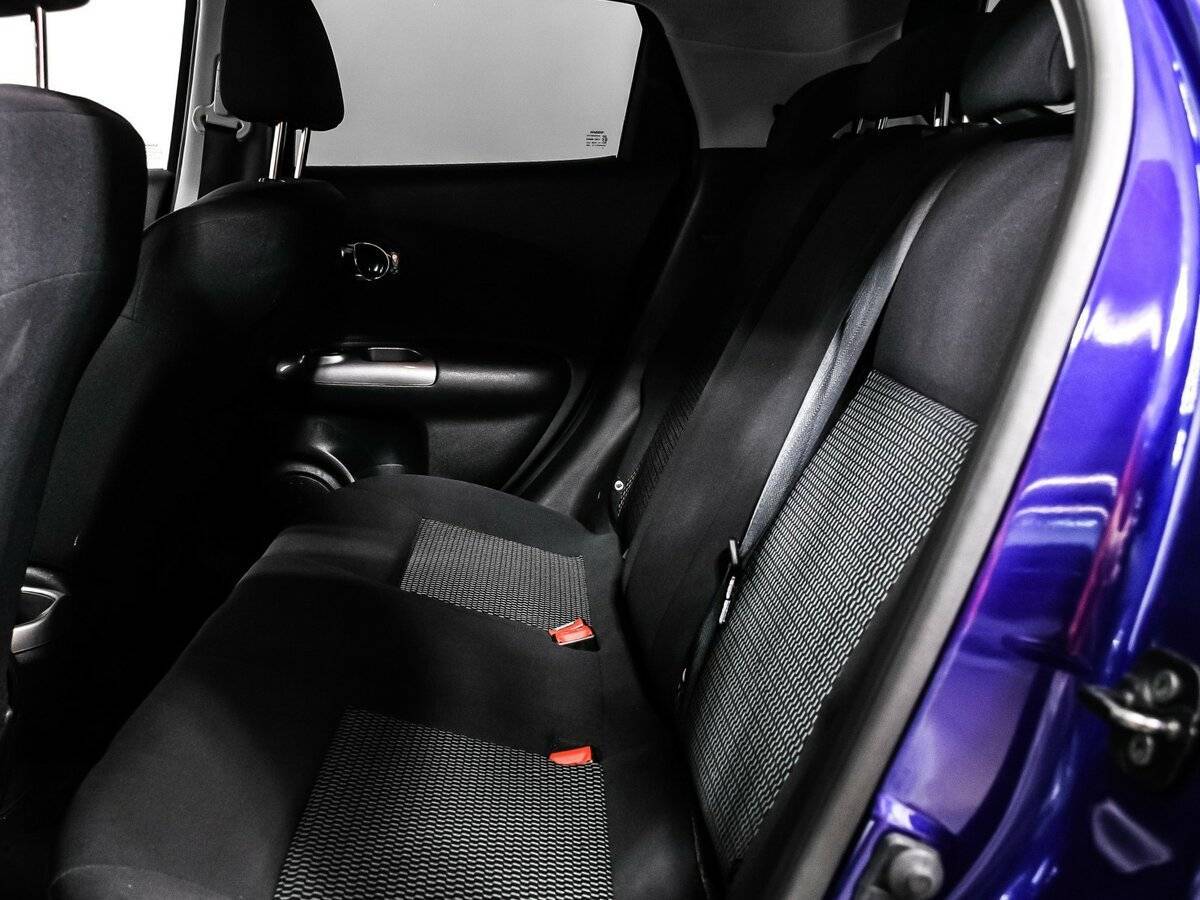 Nissan Juke с пробегом — 2015 год. Фото: #12