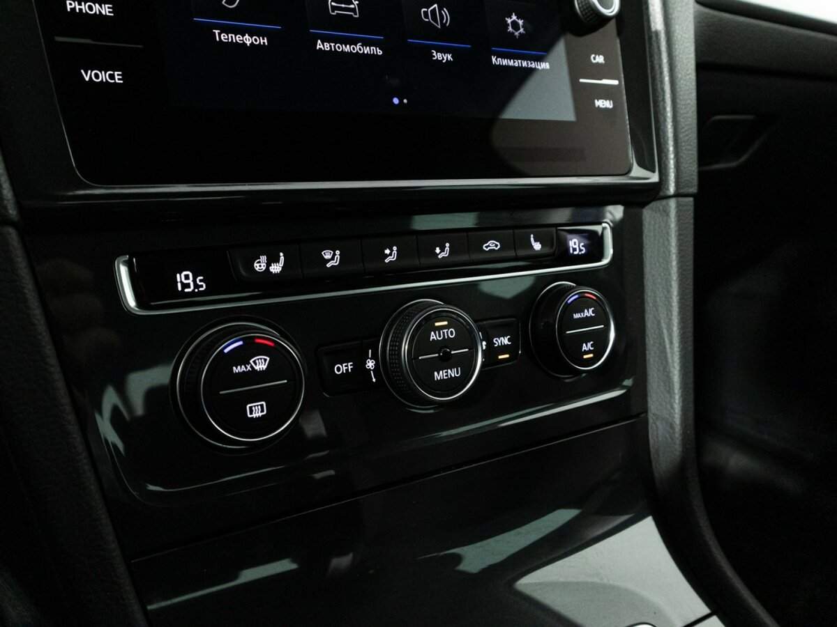 Volkswagen Golf с пробегом — 2018 год. Фото: #18