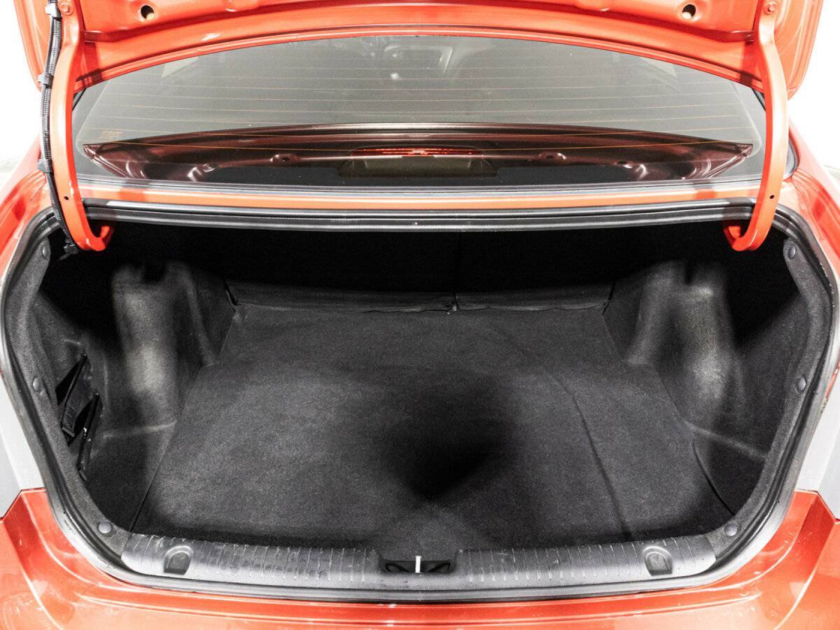 Kia Rio с пробегом — 2014 год. Фото: #14