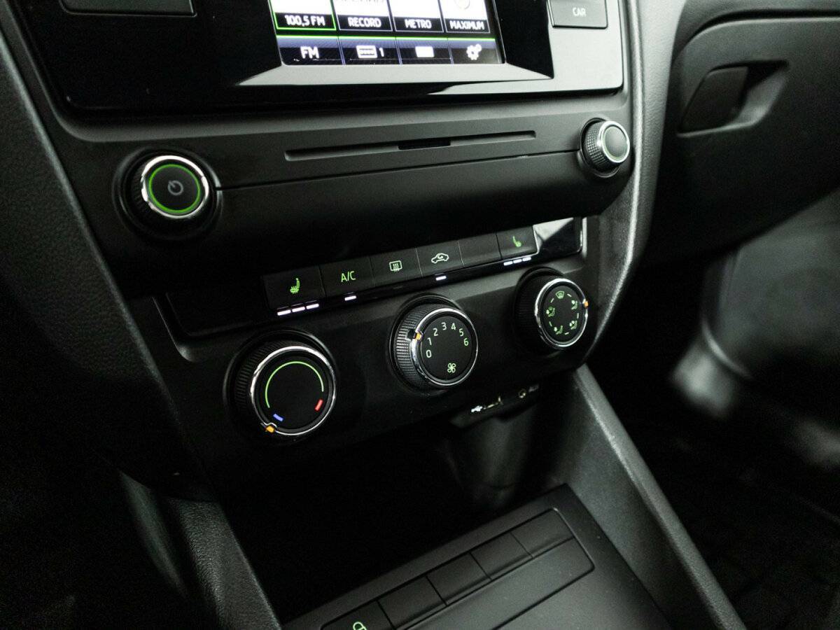 Skoda Octavia с пробегом — 2016 год. Фото: #16