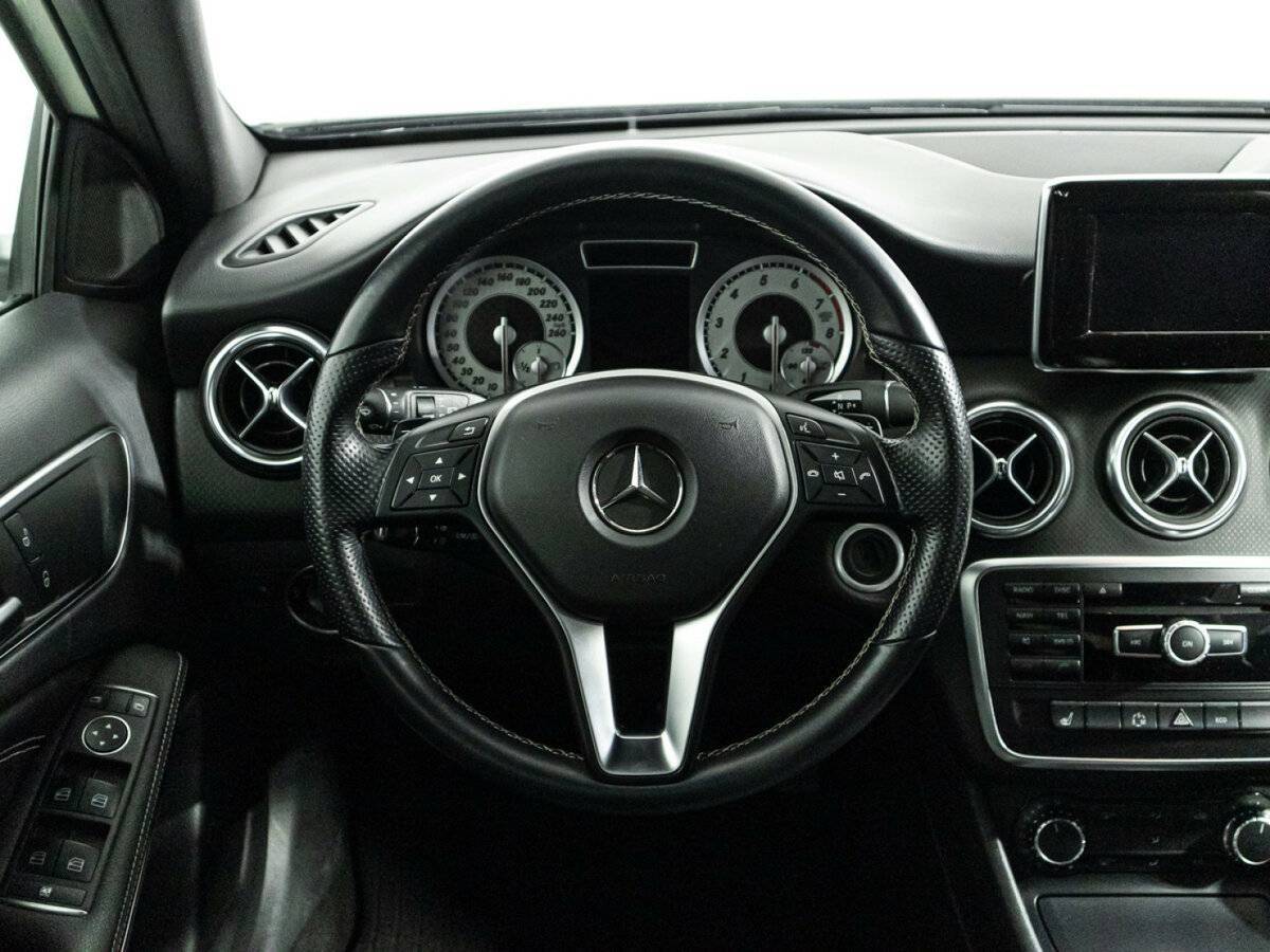 Mercedes-Benz A-Класс с пробегом — 2013 год. Фото: #18