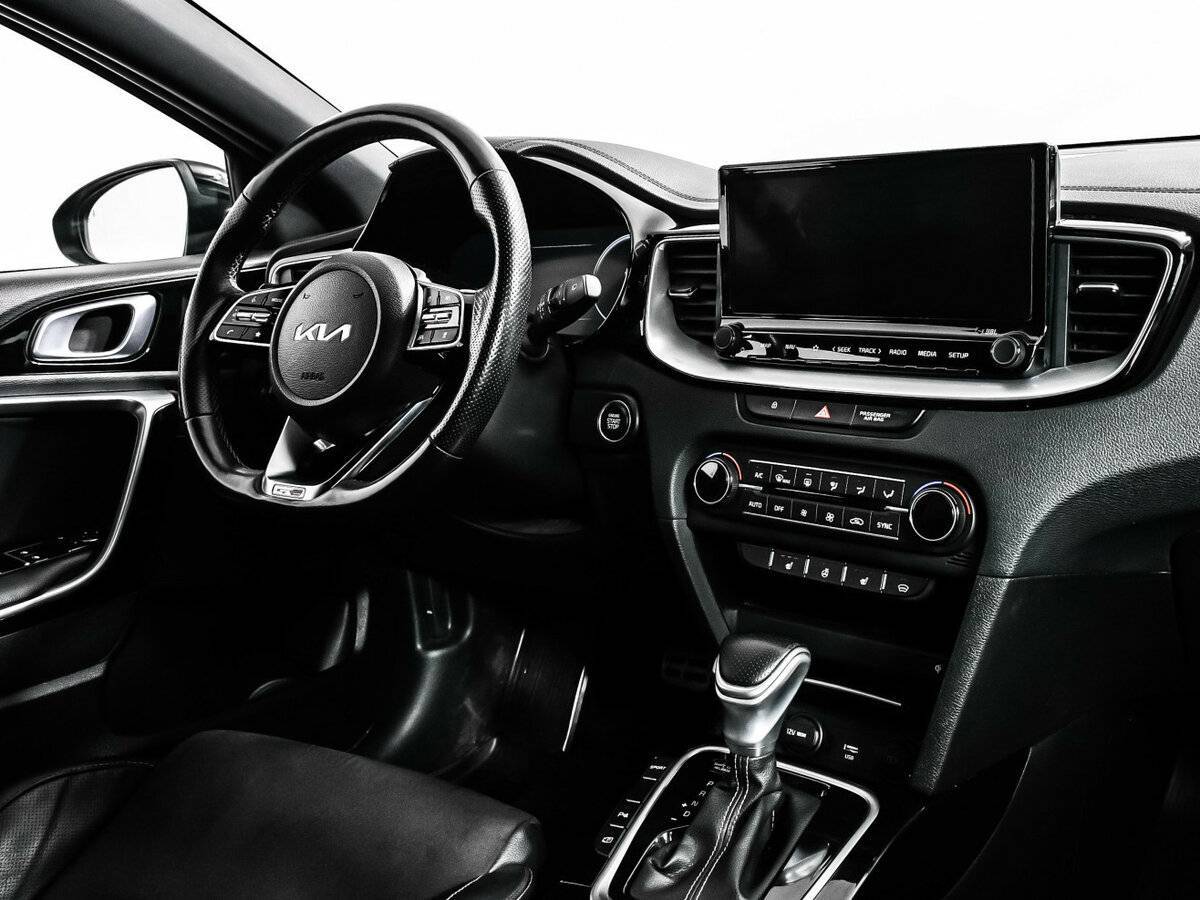 Kia Ceed с пробегом — 2021 год. Фото: #8