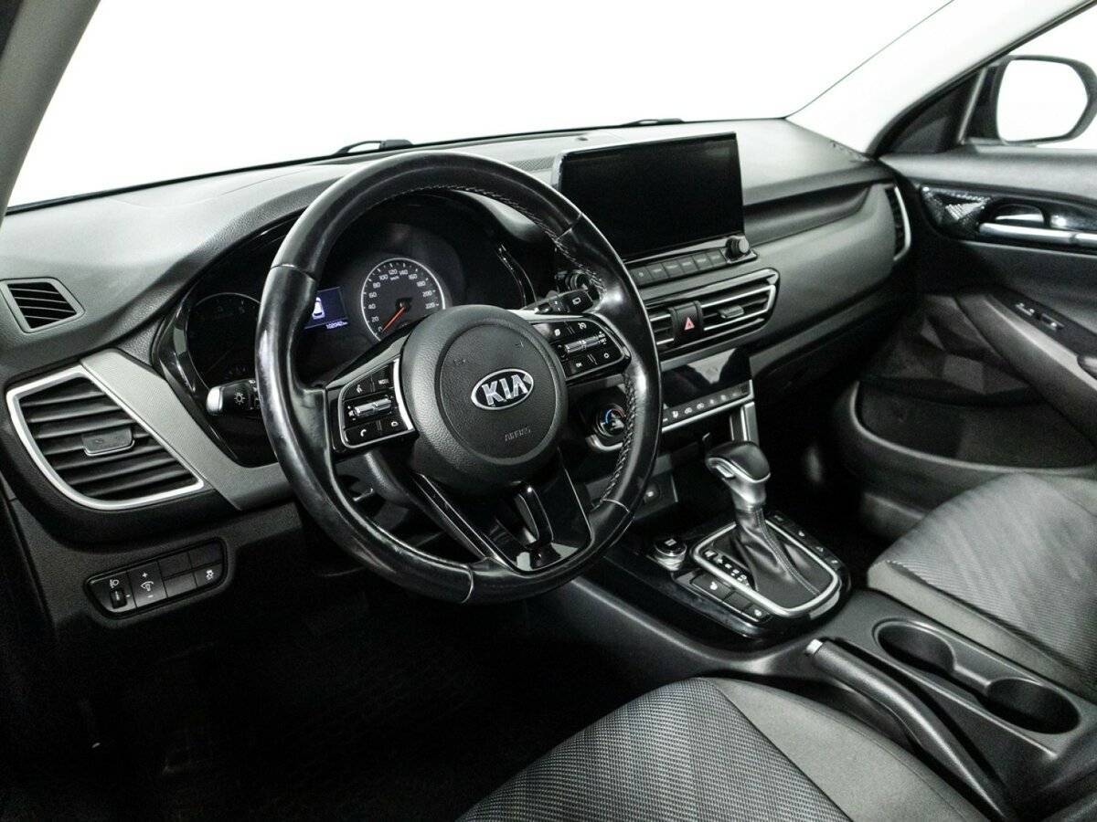 Kia Seltos с пробегом — 2021 год. Фото: #10