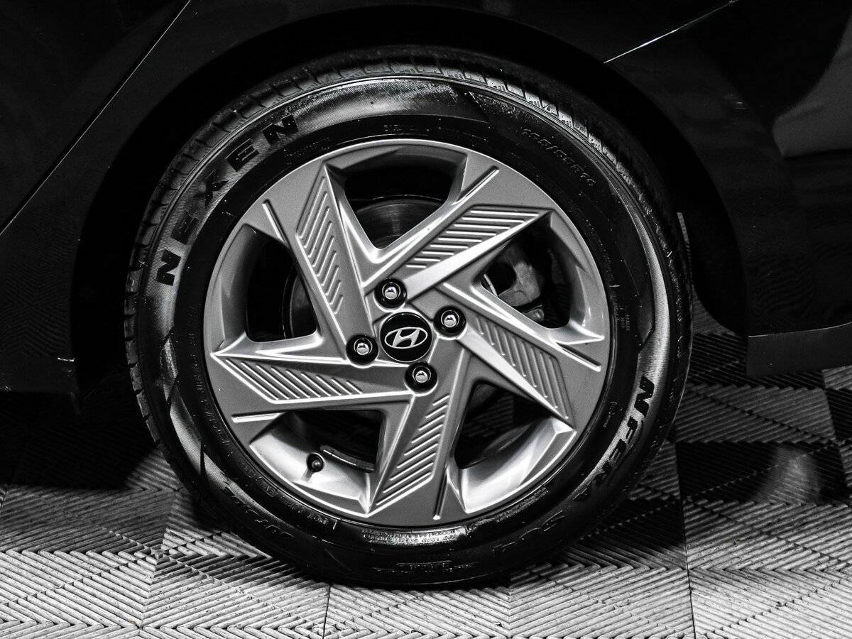 Hyundai Solaris с пробегом — 2020 год. Фото: #14