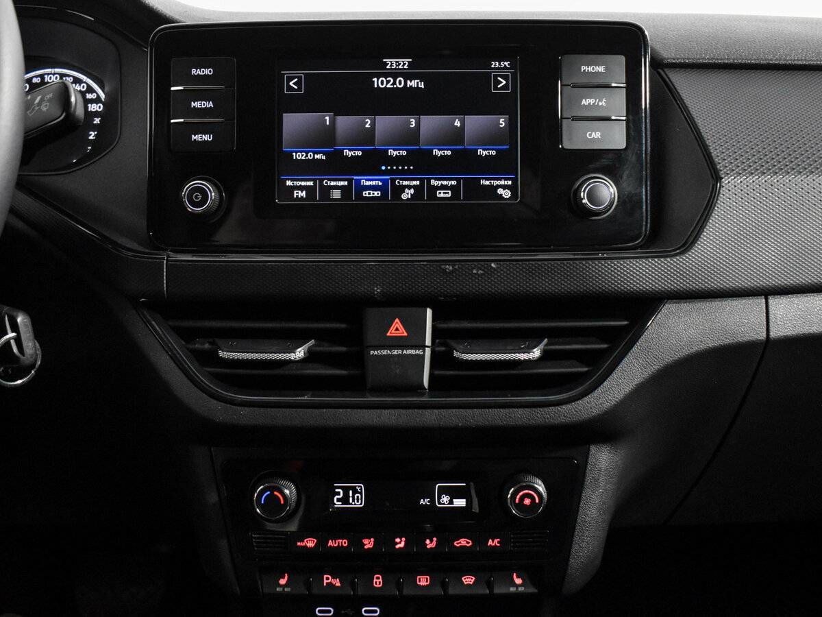 Volkswagen Polo с пробегом — 2021 год. Фото: #14