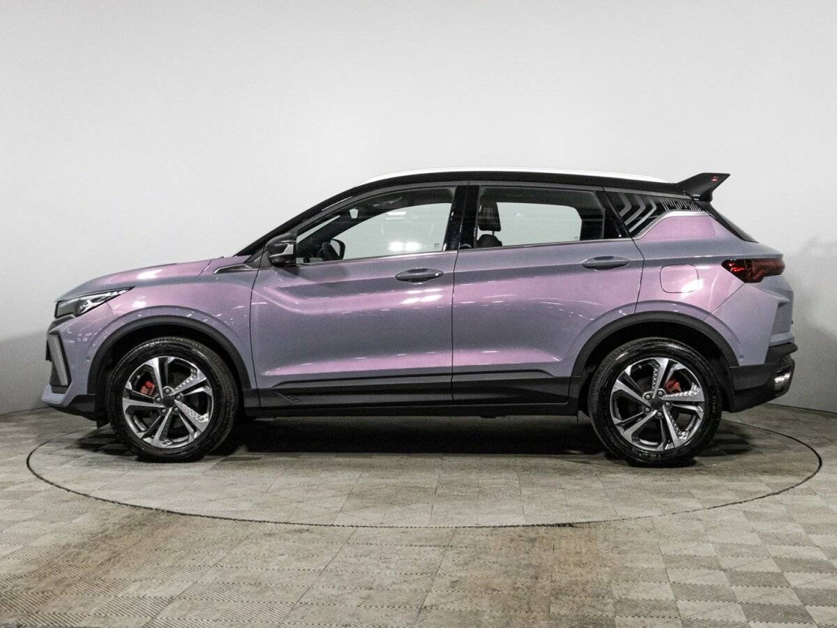 Geely Coolray с пробегом — 2023 год. Фото: #7