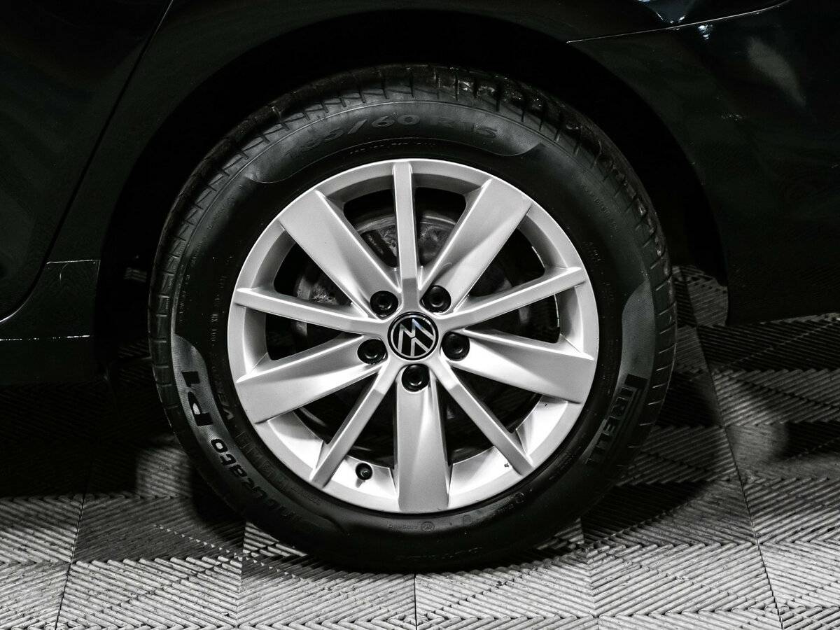 Volkswagen Polo с пробегом — 2020 год. Фото: #13