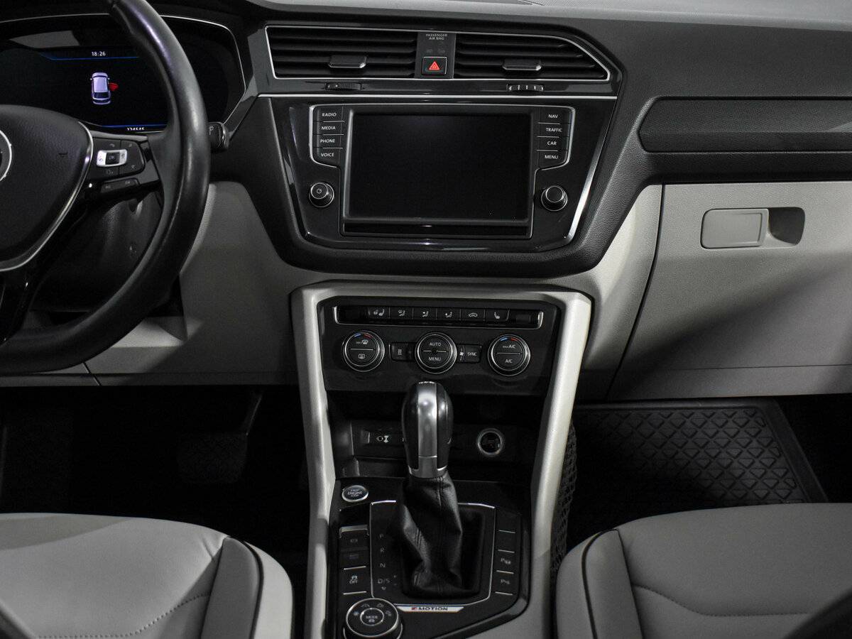 Volkswagen Tiguan с пробегом — 2017 год. Фото: #13
