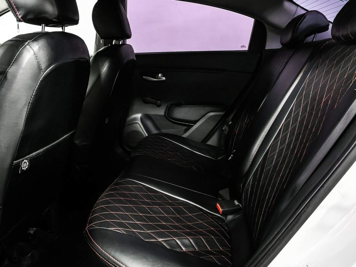 Kia Rio с пробегом — 2021 год. Фото: #12