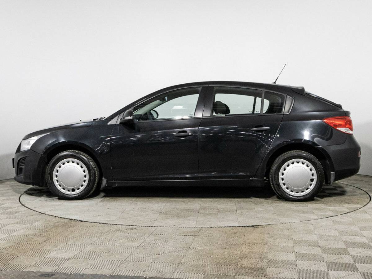 Chevrolet Cruze с пробегом — 2015 год. Фото: #7