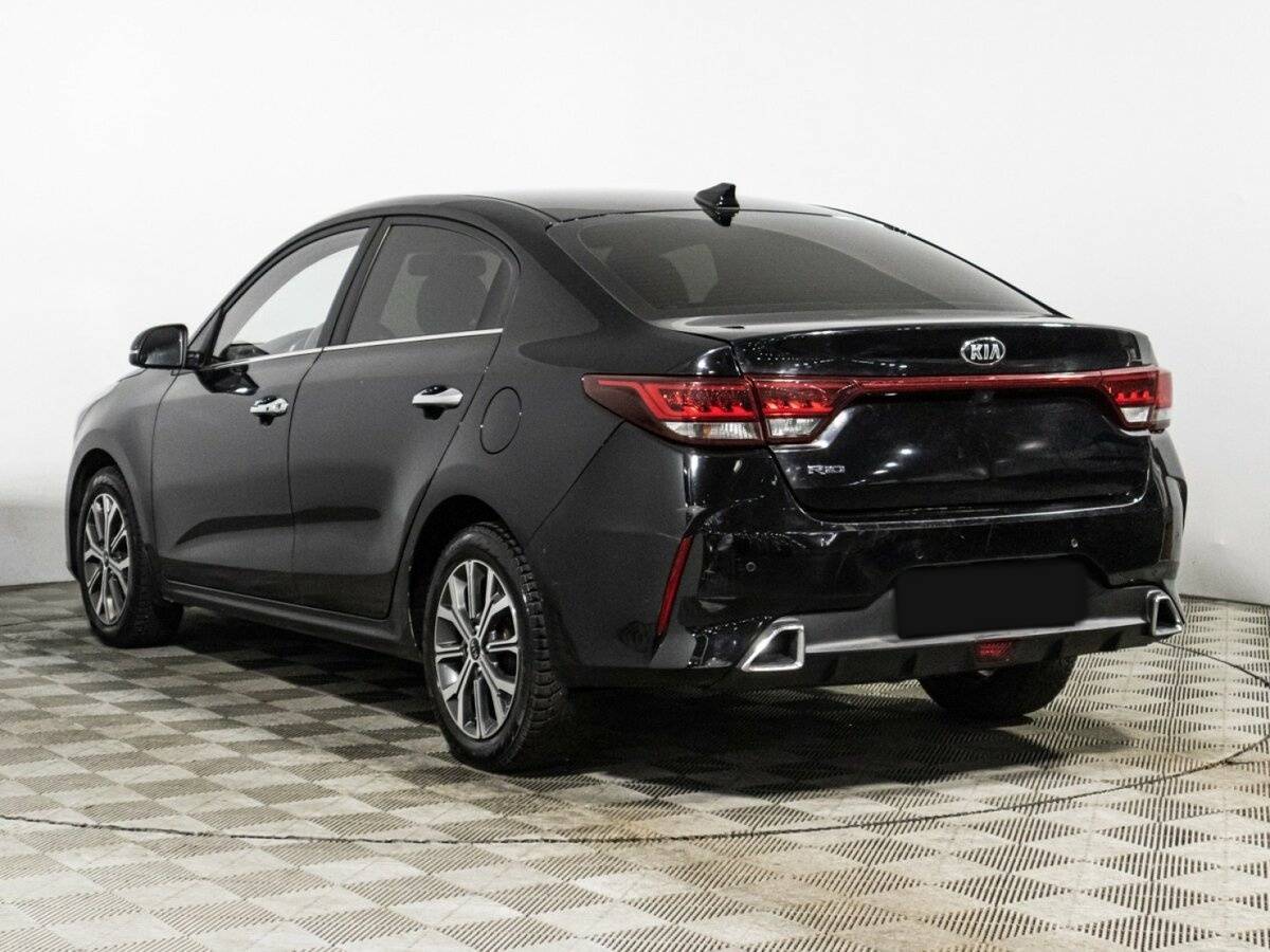 Kia Rio с пробегом — 2021 год. Фото: #6