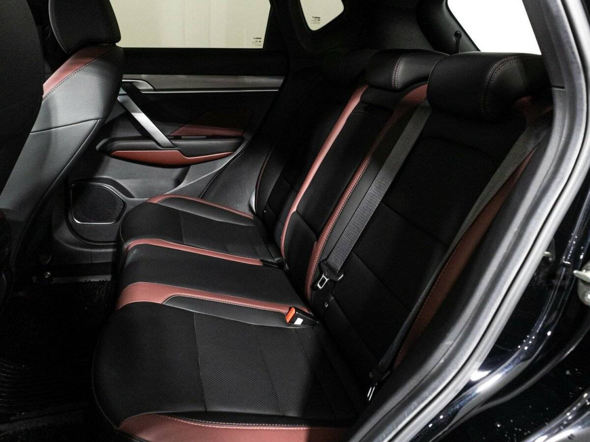 Geely Coolray с пробегом — 2021 год. Фото: #9