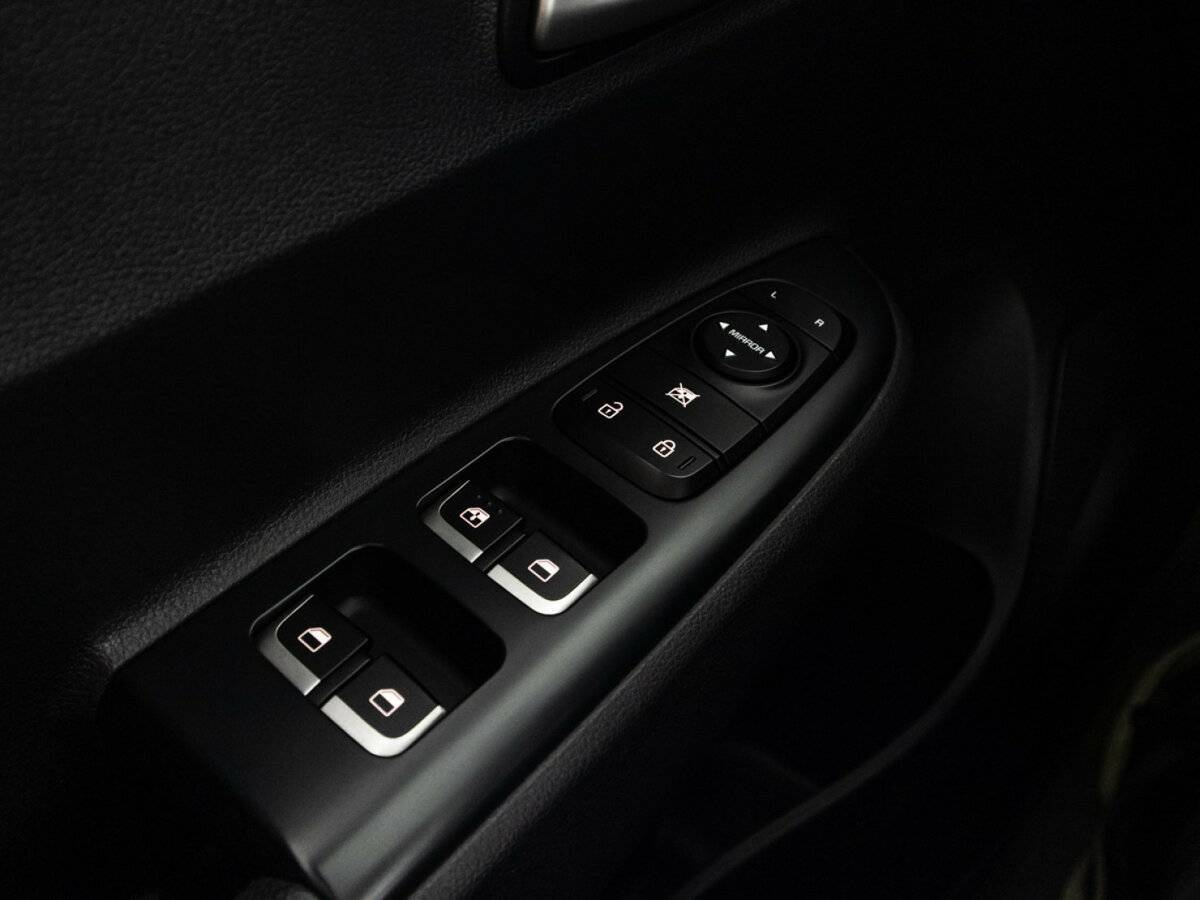 Kia Rio с пробегом — 2020 год. Фото: #22