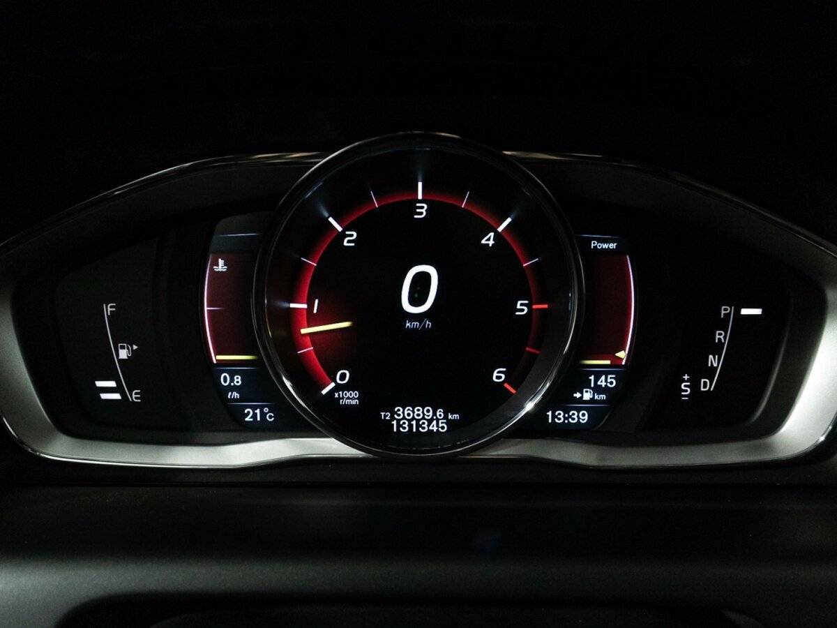 Volvo XC60 с пробегом — 2014 год. Фото: #12