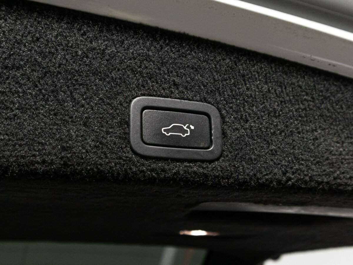 Volvo XC60 с пробегом — 2014 год. Фото: #15