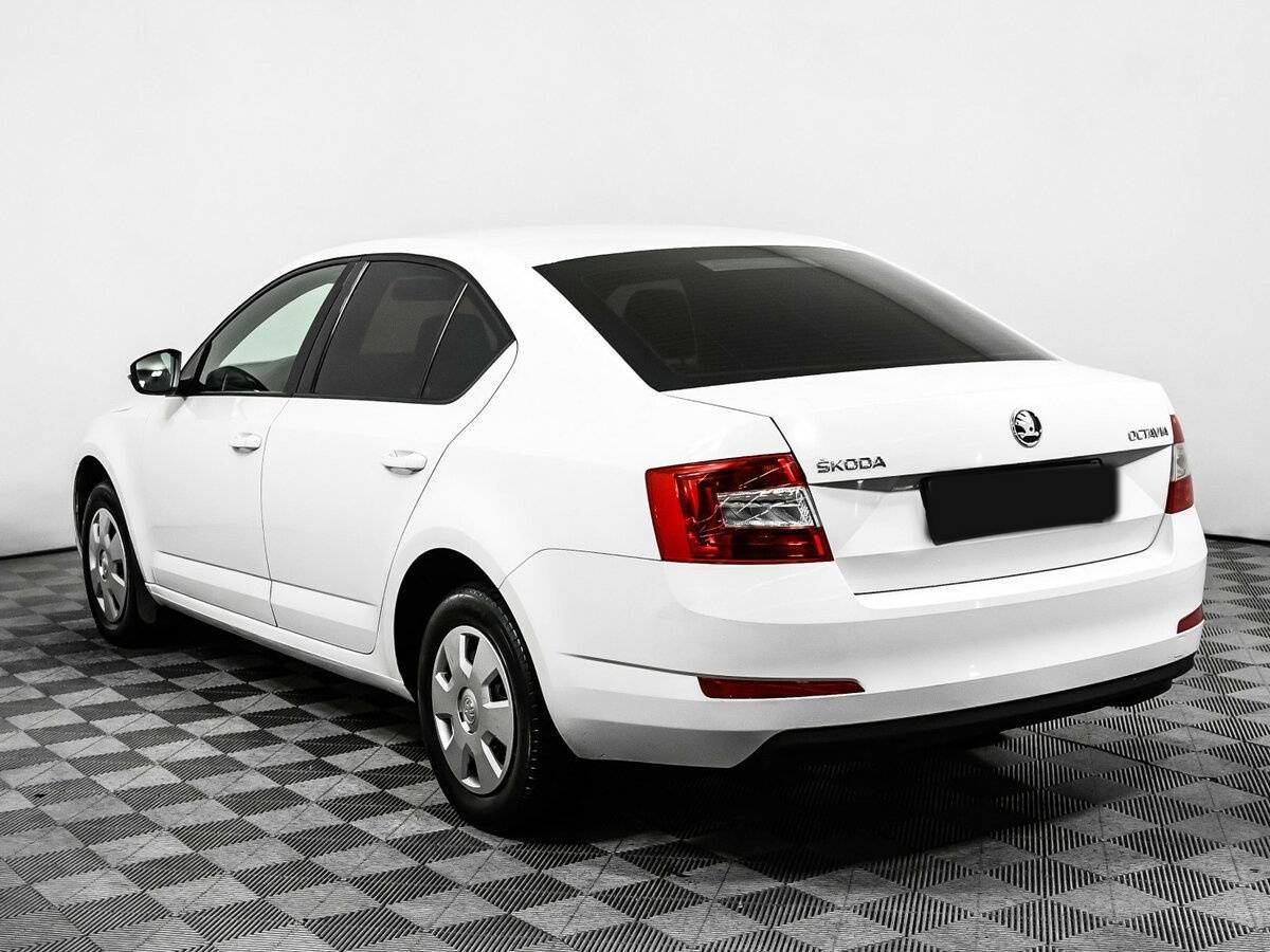 Skoda Octavia с пробегом — 2014 год. Фото: #6