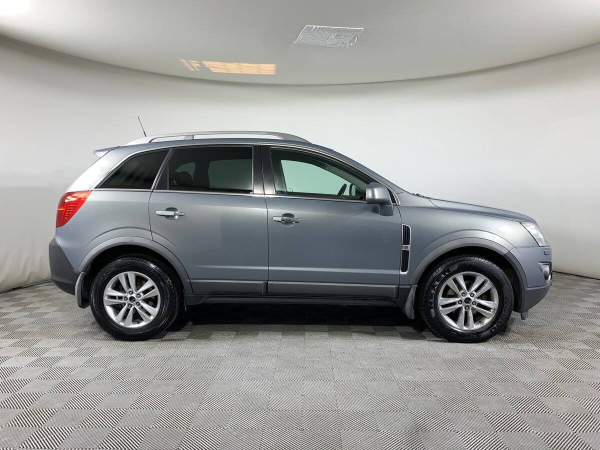 Opel Antara с пробегом — 2014 год. Фото: #3