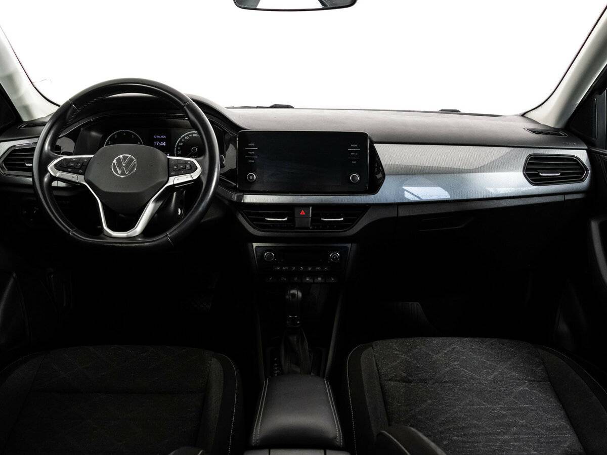 Volkswagen Polo с пробегом — 2021 год. Фото: #7