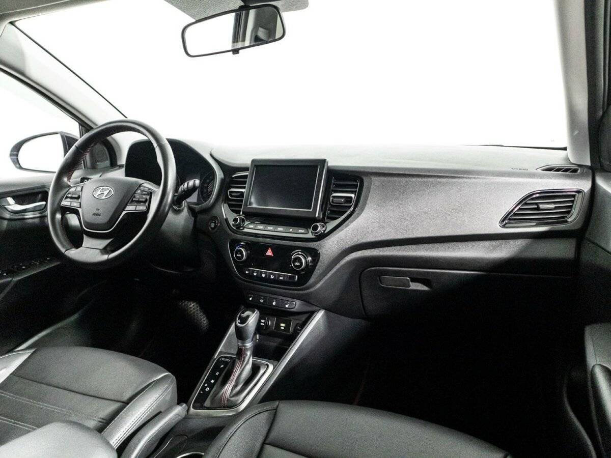 Hyundai Solaris с пробегом — 2020 год. Фото: #8