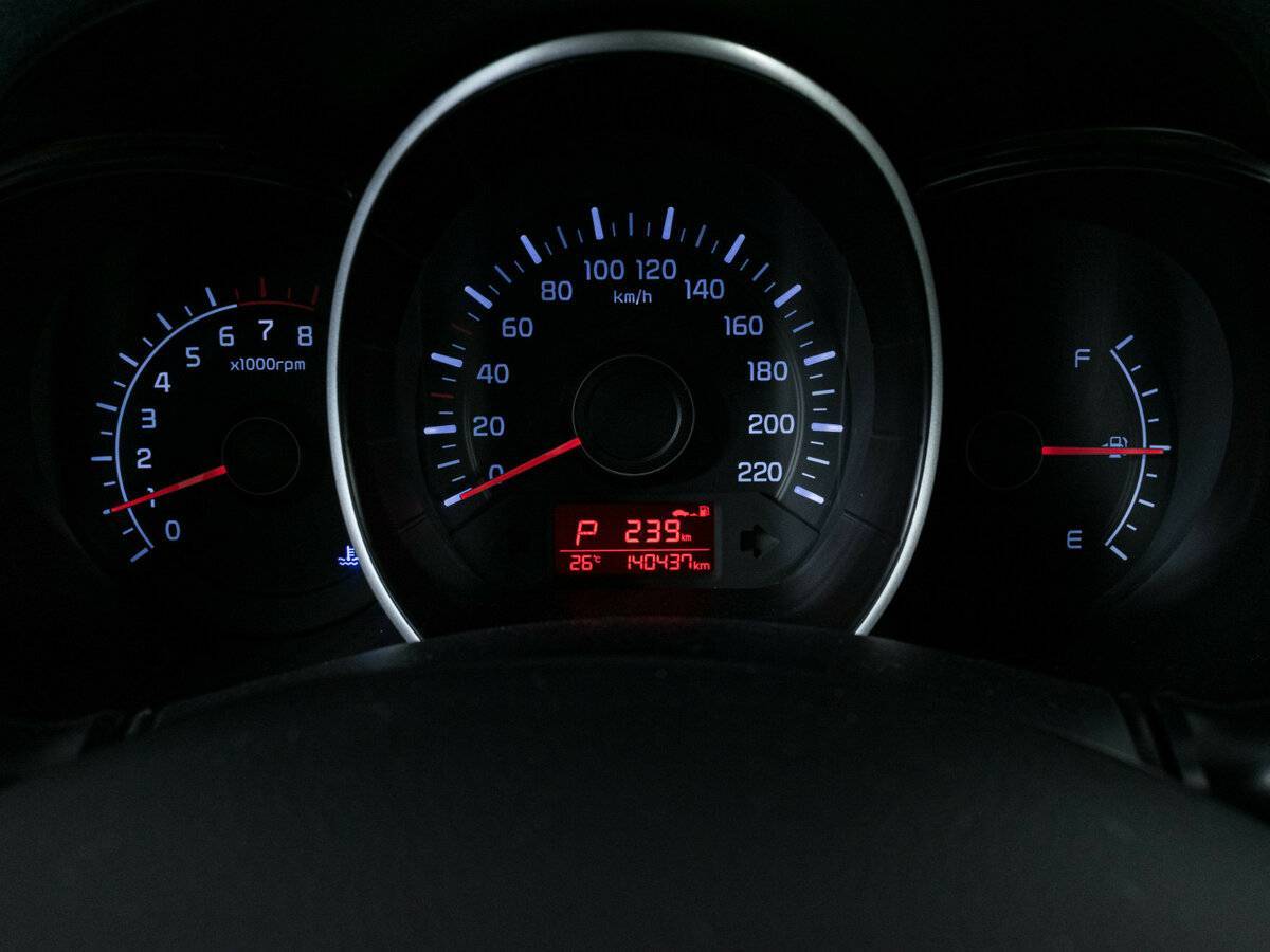 Kia Rio с пробегом — 2016 год. Фото: #10