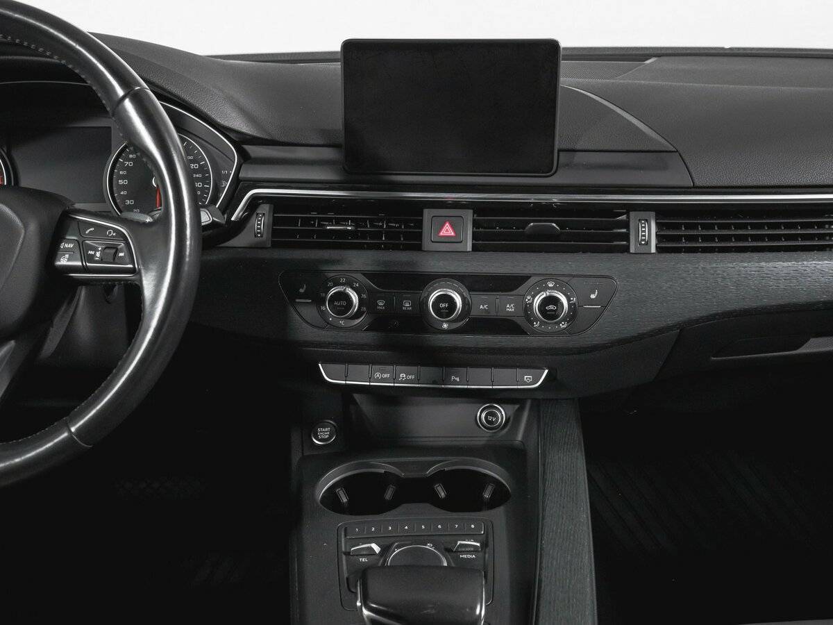 Audi A4 с пробегом — 2017 год. Фото: #12