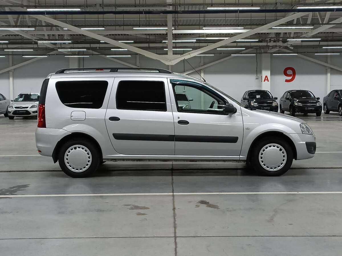 Lada (ВАЗ) Largus с пробегом — 2019 год. Фото: #3