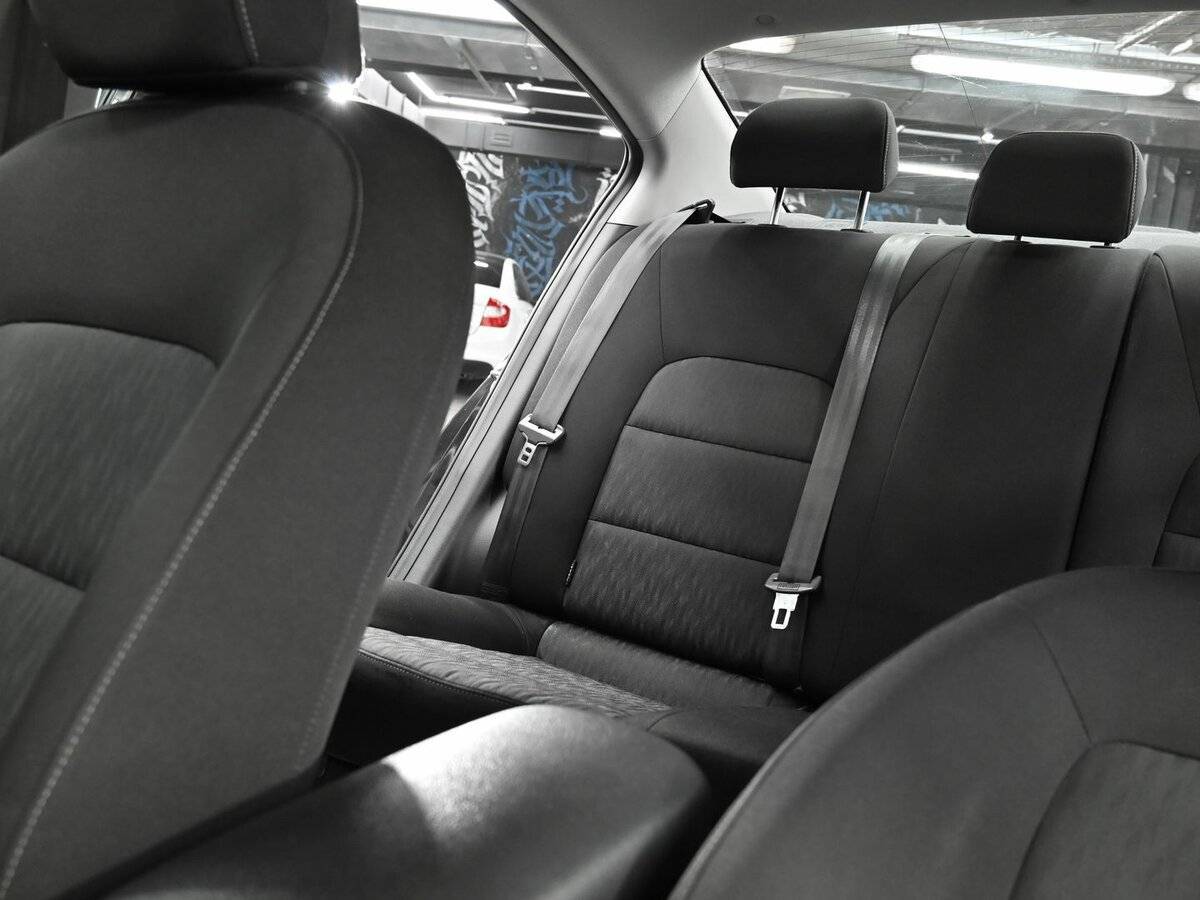 Kia Cerato с пробегом — 2015 год. Фото: #14