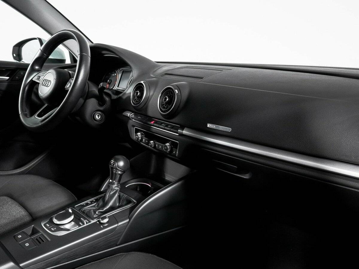 Audi A3 с пробегом — 2017 год. Фото: #8