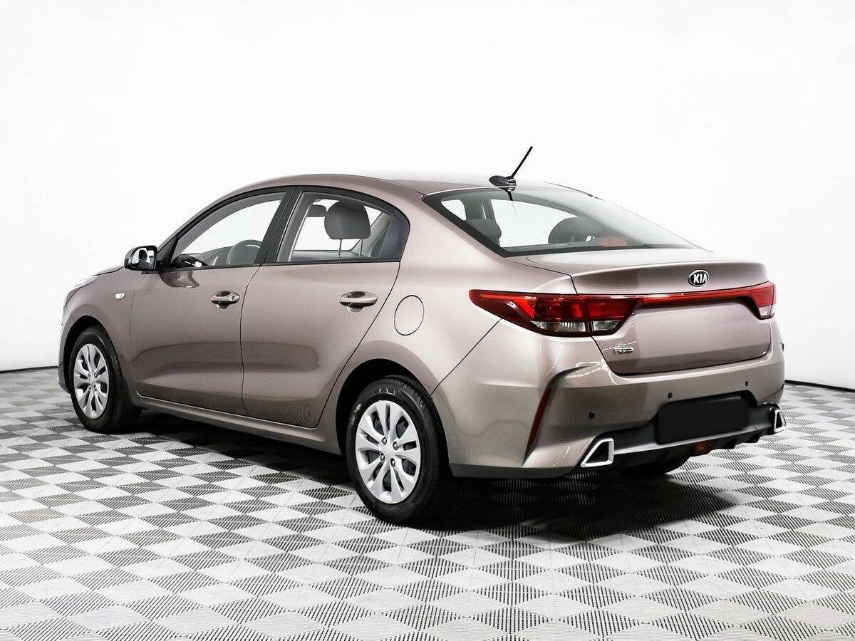 Kia Rio с пробегом — 2021 год. Фото: #5