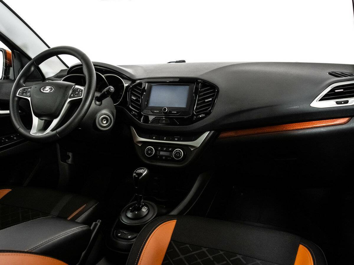 Lada (ВАЗ) Vesta с пробегом — 2019 год. Фото: #6