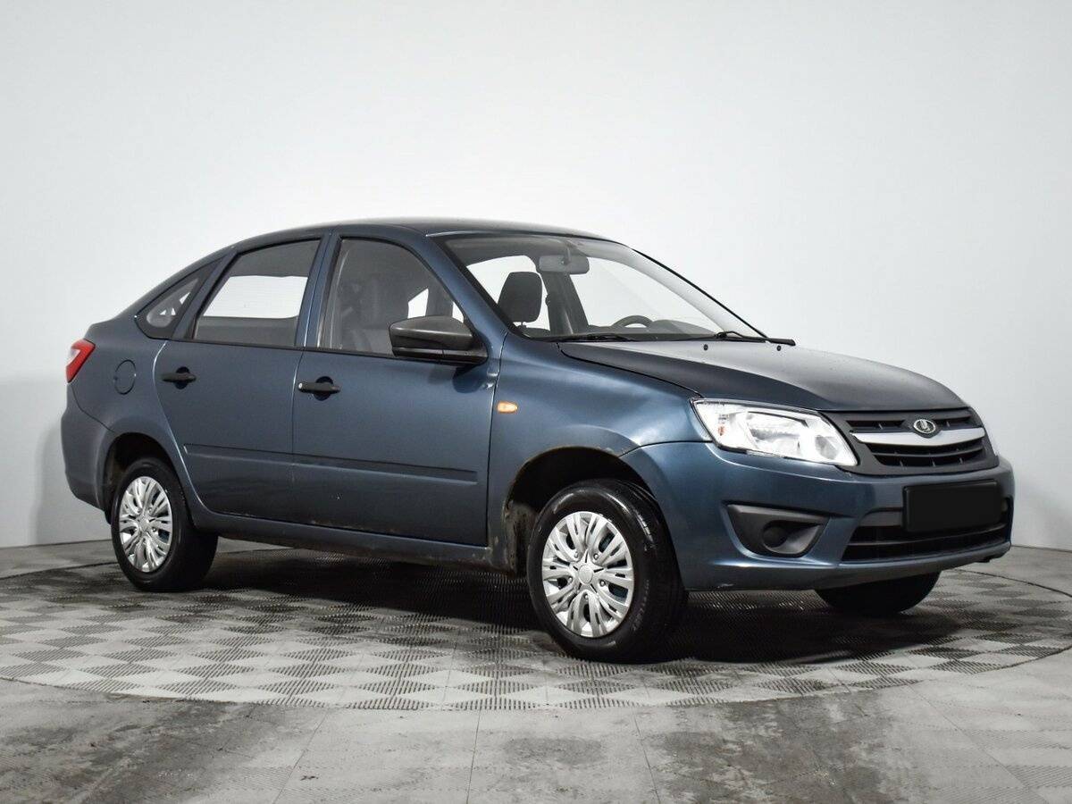 Lada (ВАЗ) Granta с пробегом — 2014 год. Фото: #2