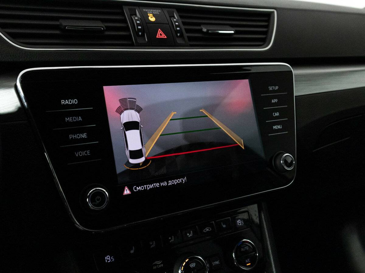 Skoda Superb с пробегом — 2018 год. Фото: #17