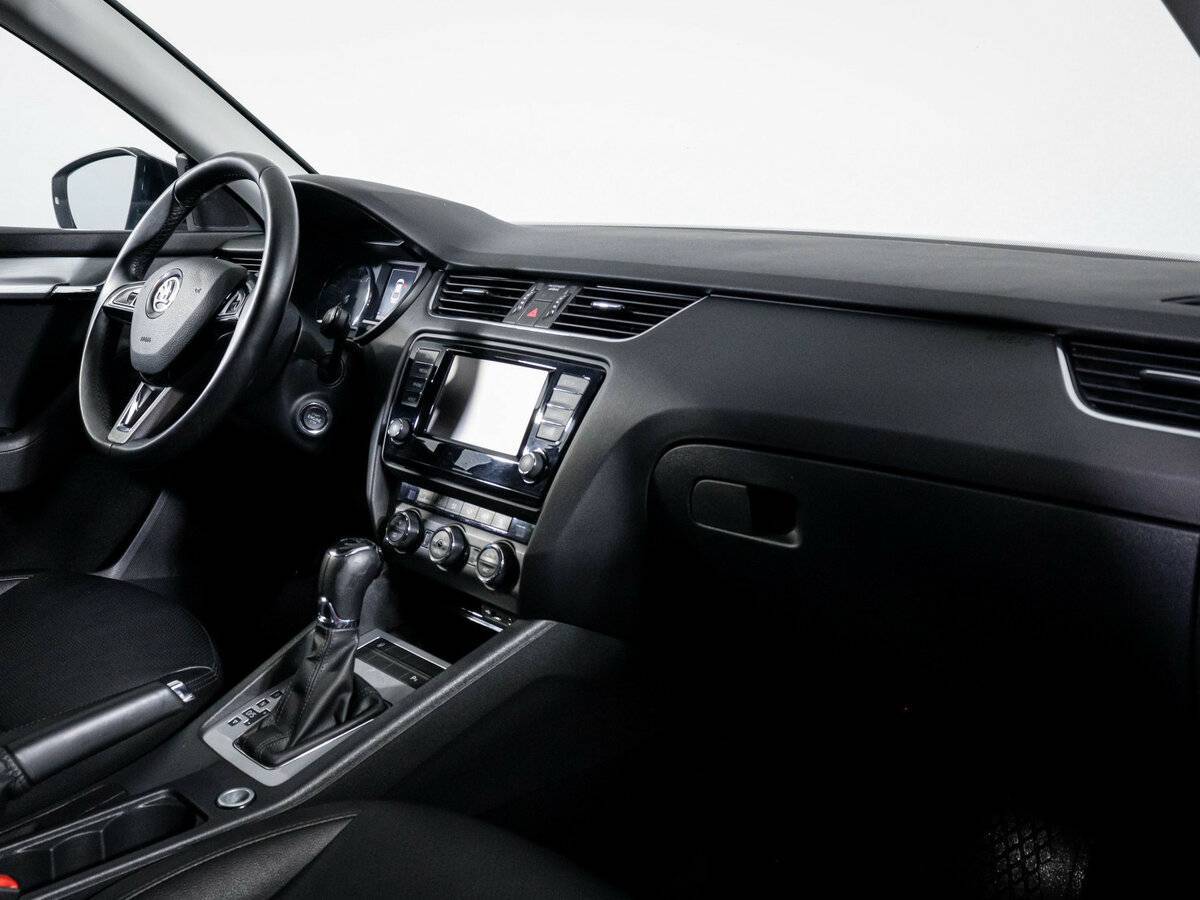 Skoda Octavia с пробегом — 2016 год. Фото: #8