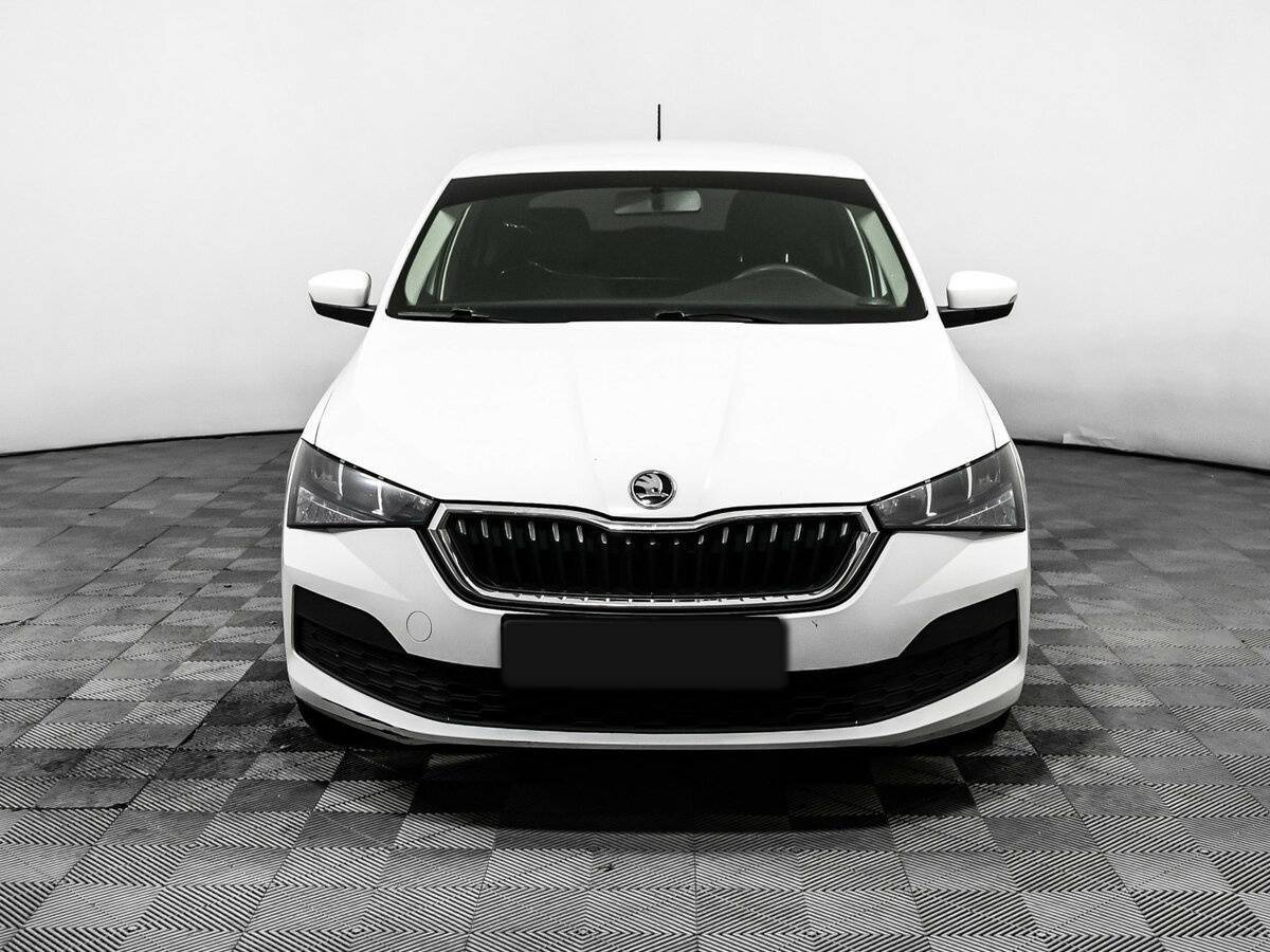 Skoda Rapid с пробегом — 2021 год. Фото: #1