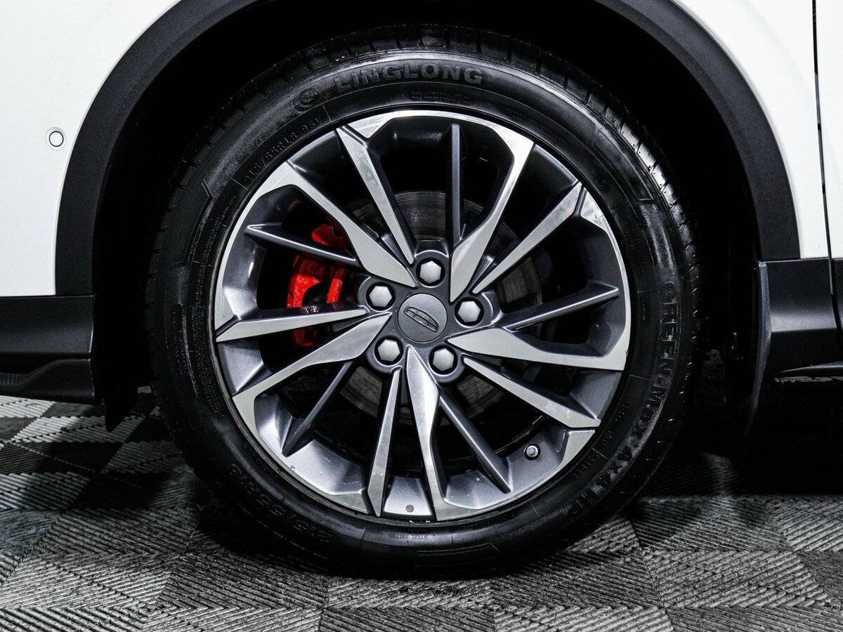 Geely Coolray с пробегом — 2021 год. Фото: #14