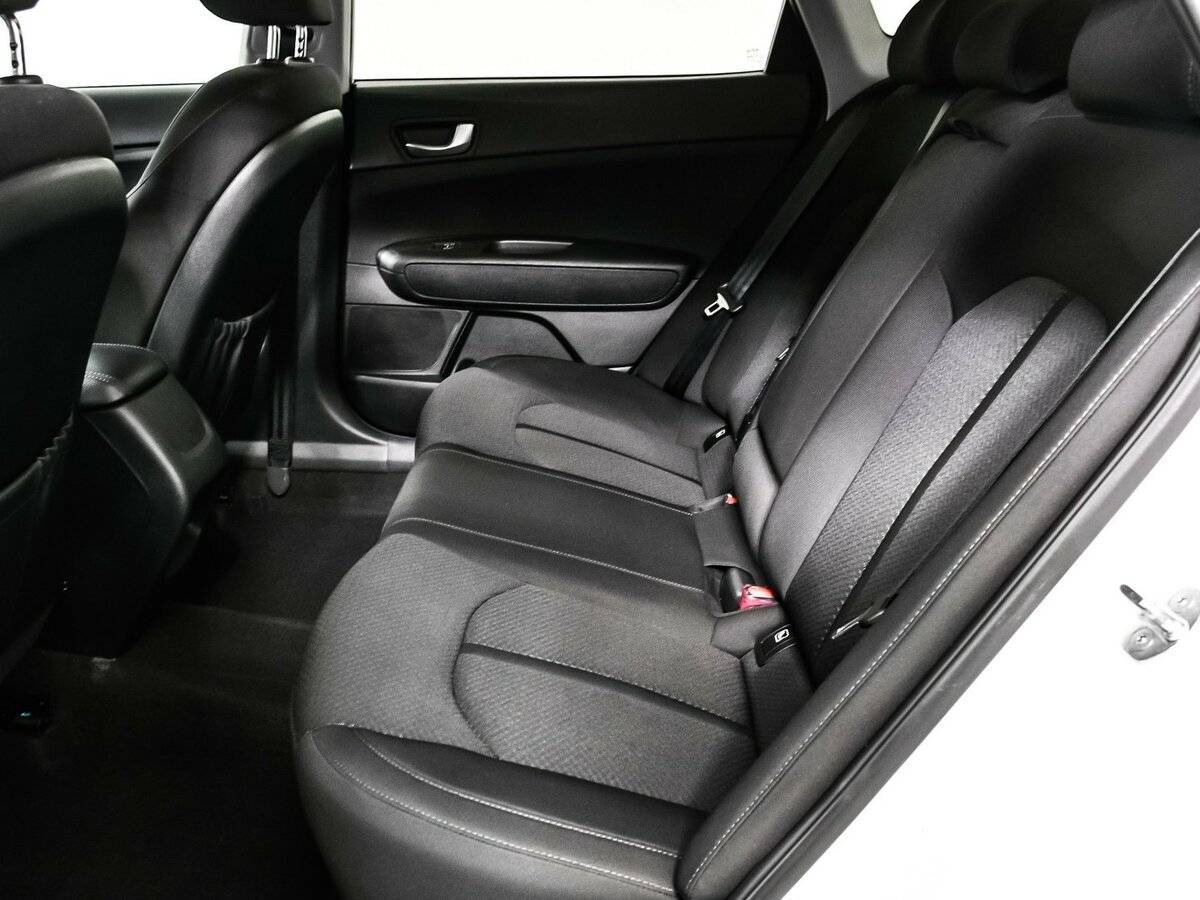 Kia Optima с пробегом — 2019 год. Фото: #11