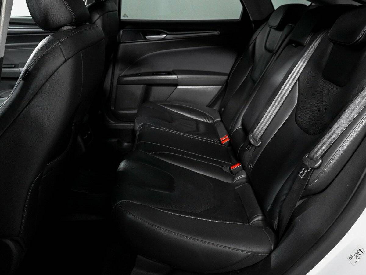 Ford Mondeo с пробегом — 2019 год. Фото: #9