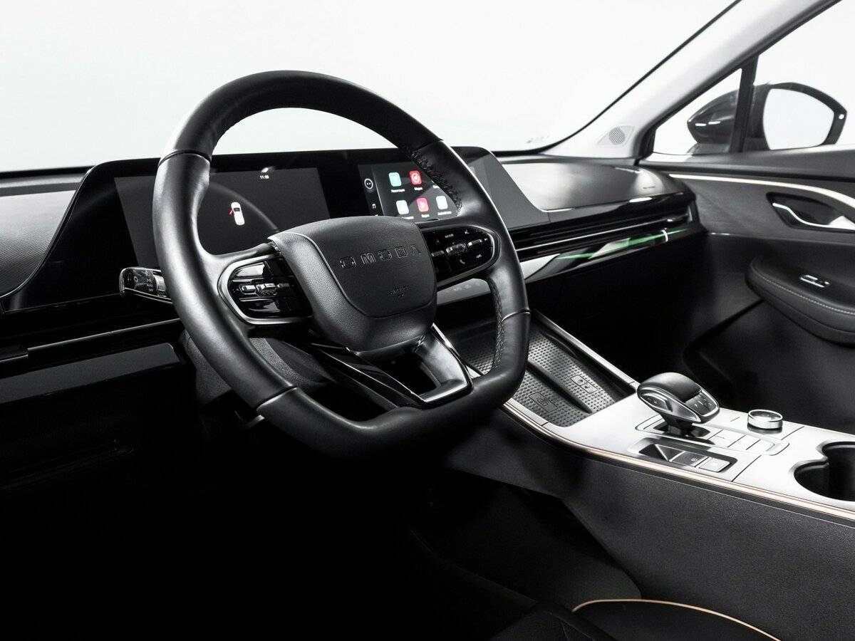 OMODA C5 с пробегом — 2023 год. Фото: #13