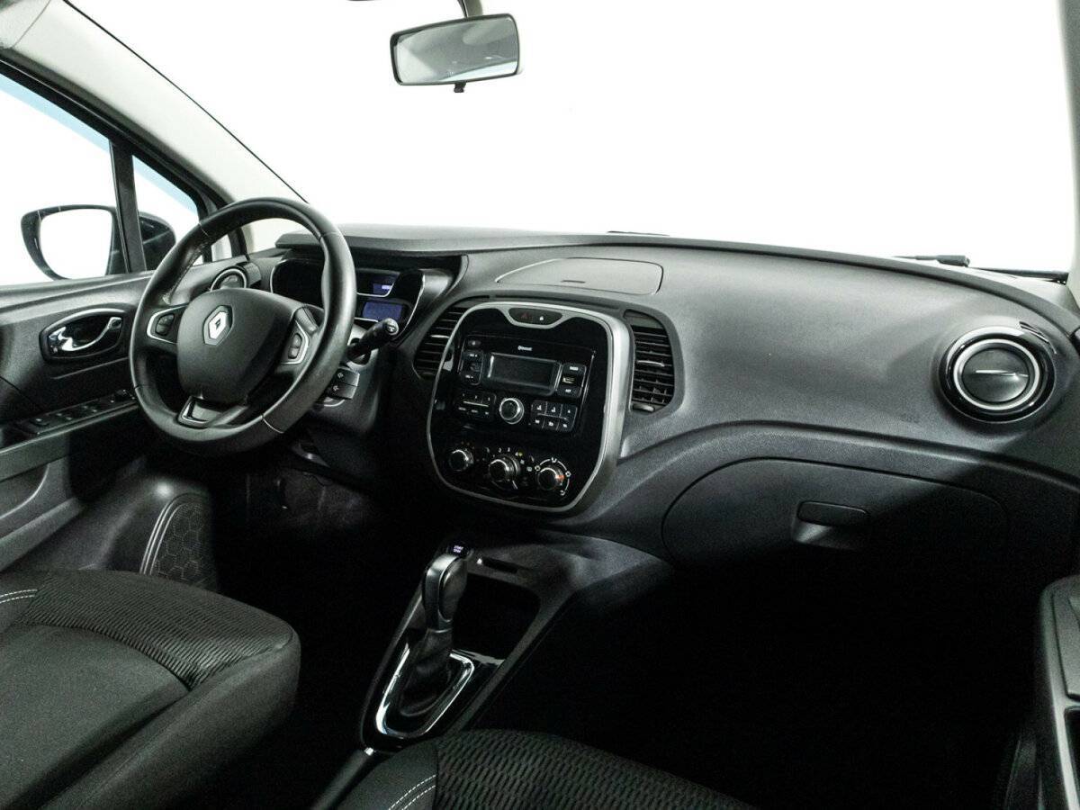 Renault Kaptur с пробегом — 2017 год. Фото: #8