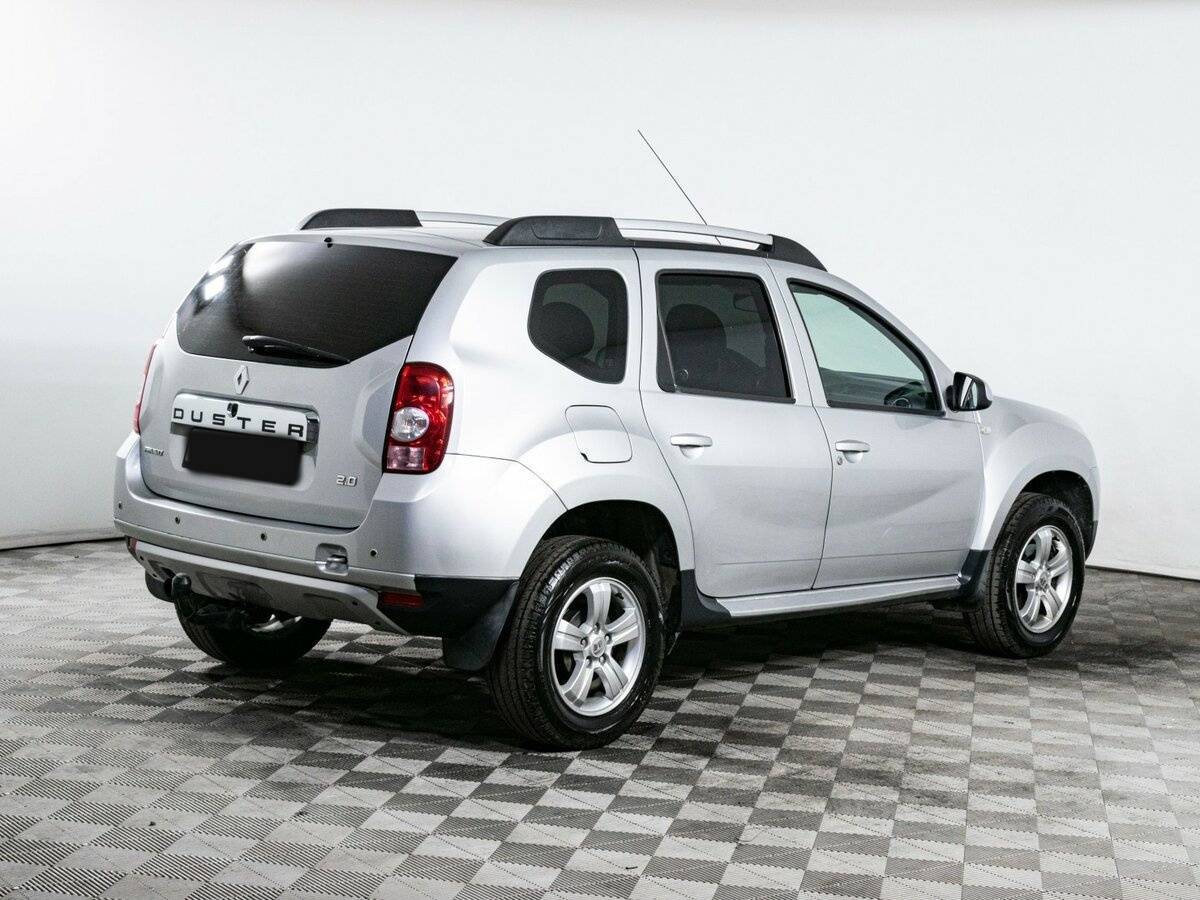 Renault Duster с пробегом — 2013 год. Фото: #3