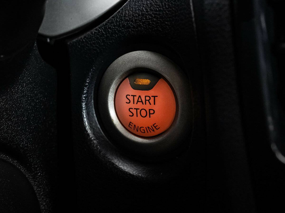 Nissan Juke с пробегом — 2012 год. Фото: #16