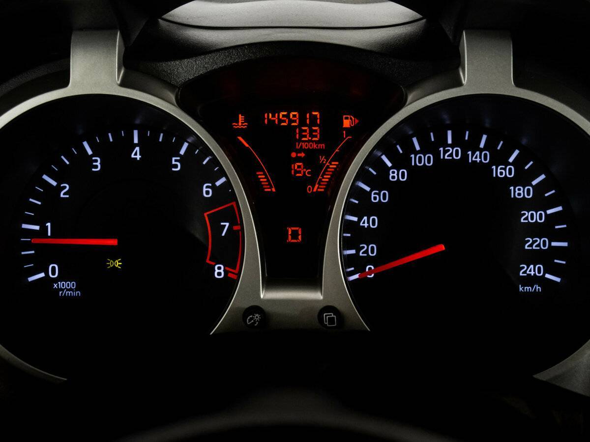 Nissan Juke с пробегом — 2012 год. Фото: #19