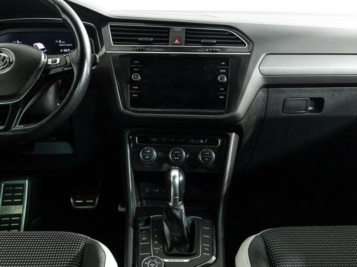 Volkswagen Tiguan с пробегом — 2019 год. Фото: #13