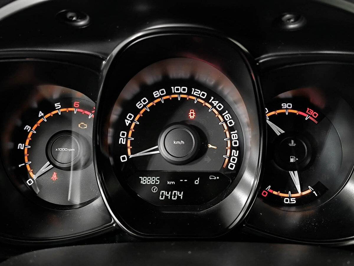 Lada (ВАЗ) Vesta с пробегом — 2021 год. Фото: #12