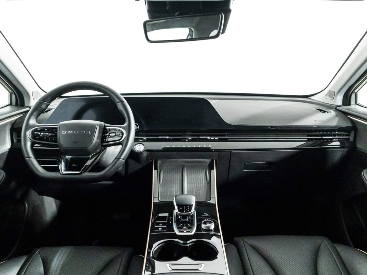 OMODA C5 с пробегом — 2023 год. Фото: #12