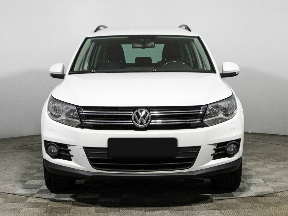 Volkswagen Tiguan с пробегом — 2015 год. Фото: #1