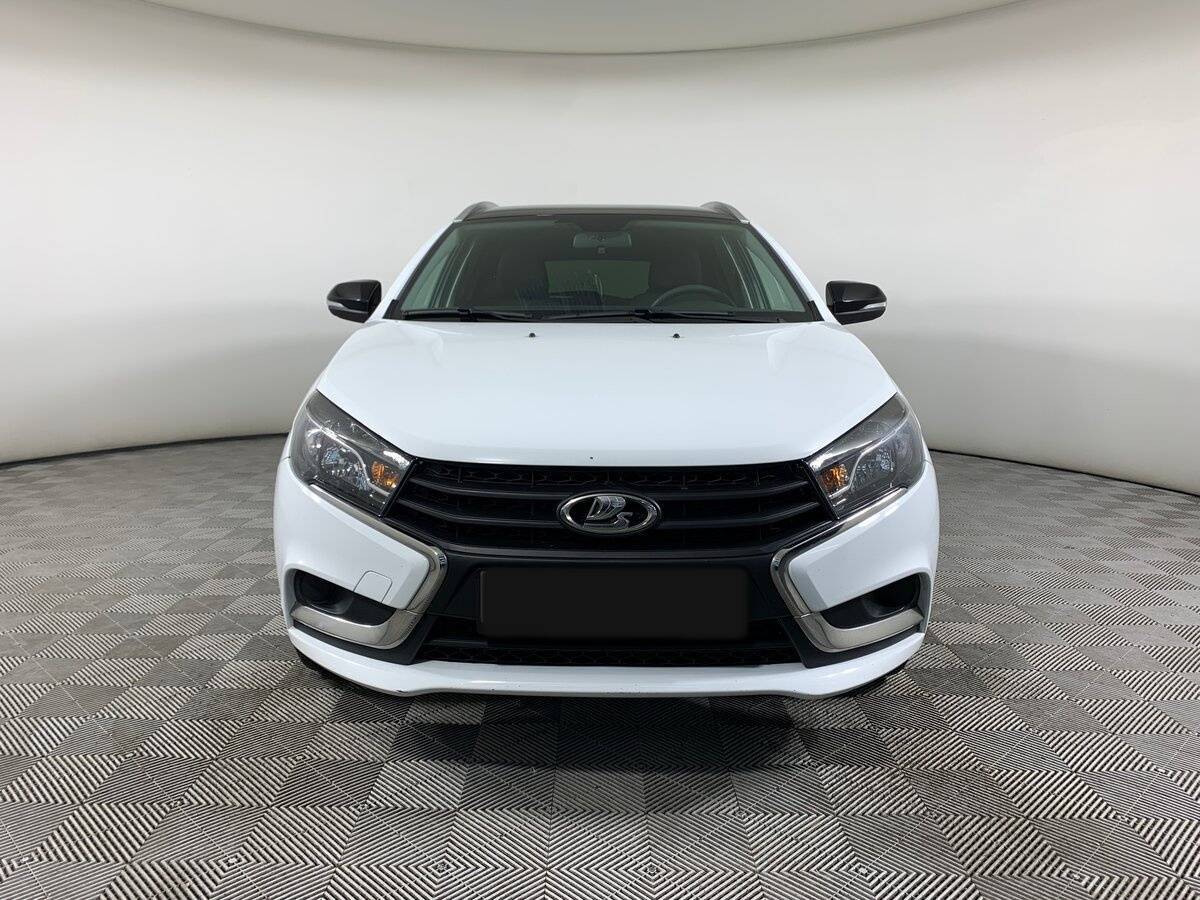 Lada (ВАЗ) Vesta с пробегом — 2021 год. Фото: #1