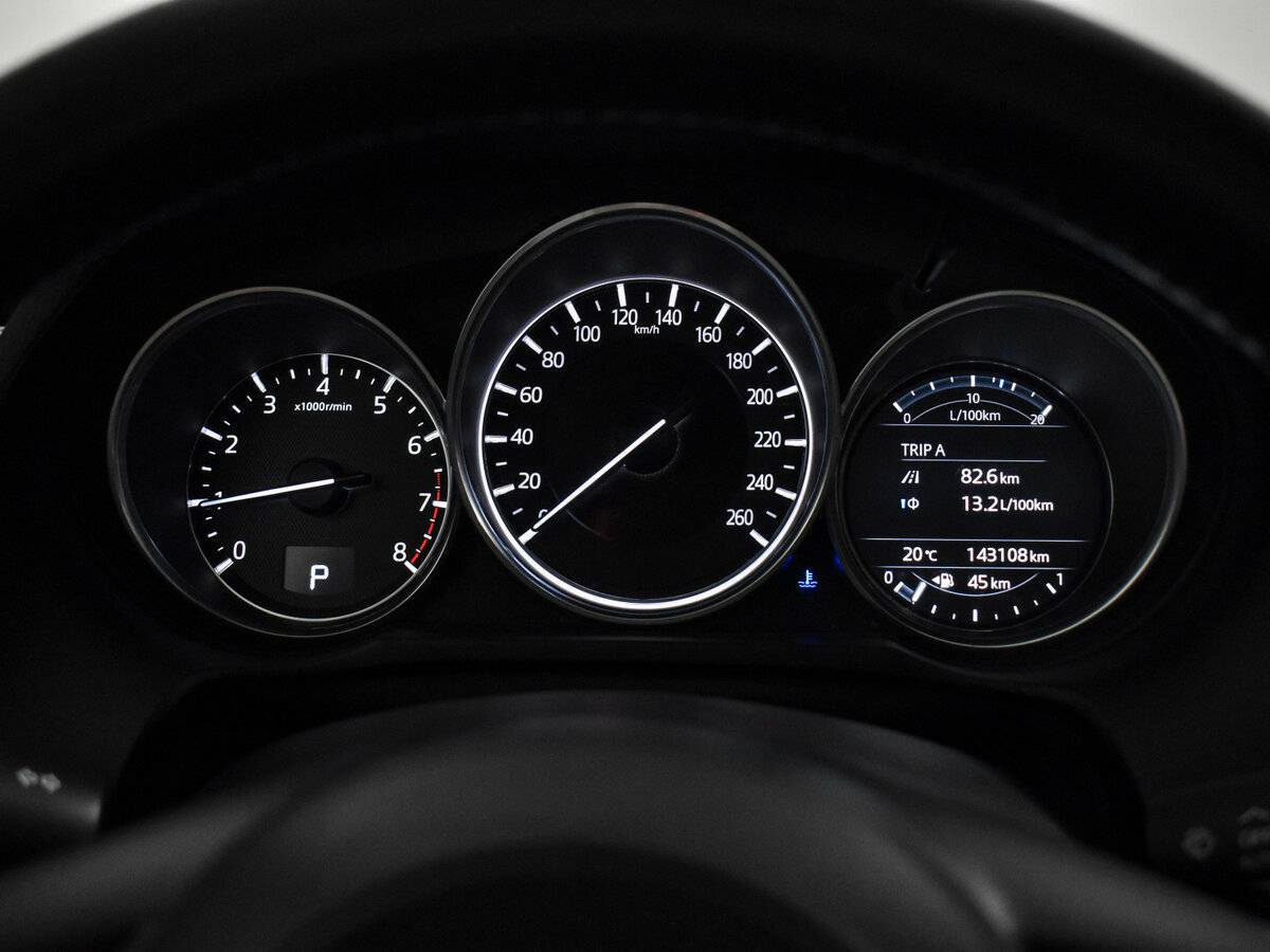 Mazda 6 с пробегом — 2017 год. Фото: #17