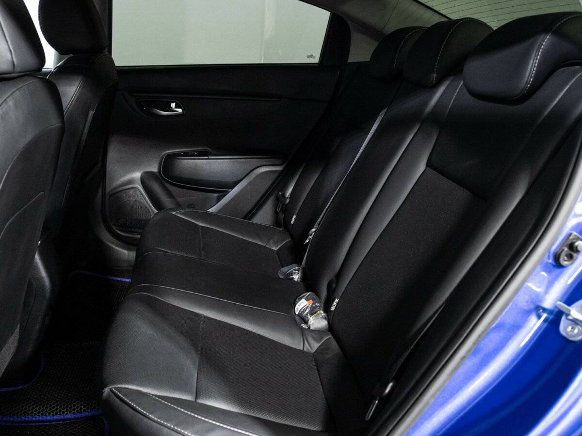 Kia Rio с пробегом — 2020 год. Фото: #9