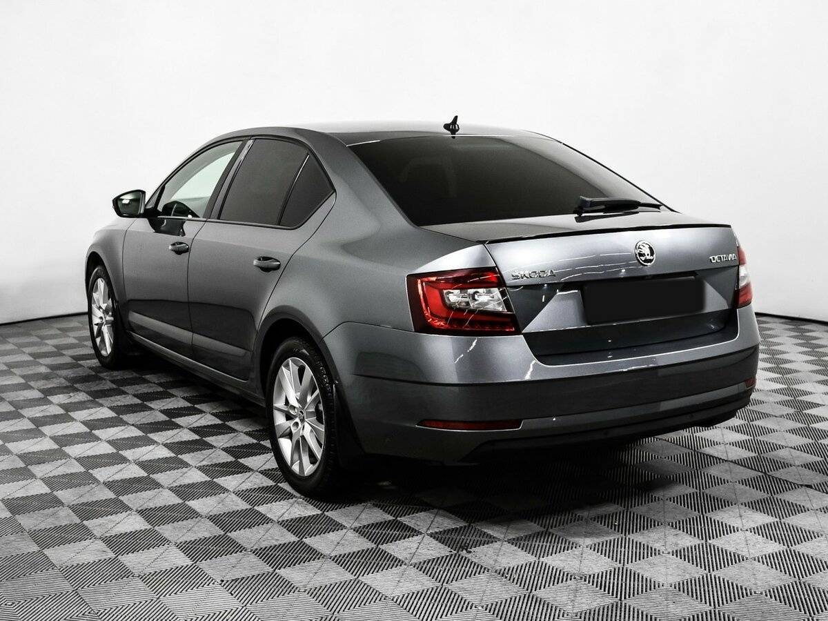 Skoda Octavia с пробегом — 2017 год. Фото: #6